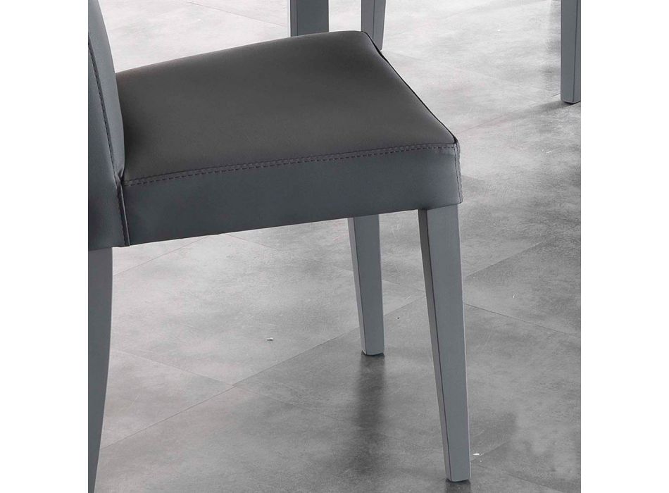 2 Stühle im modernen Design von Valentine