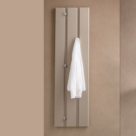 Wandgarderobe aus lackiertem Melamin mit fünf Metallhaken - Lunis Viadurini