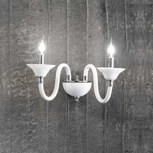 2-flammige wandlampe im klassischen italienischen stil aus handwerklichem glas - mindful