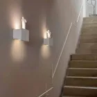 Wandleuchte mit 3 LED-Leuchten aus mattweißer Keramik mit Umarell - Ometto Viadurini