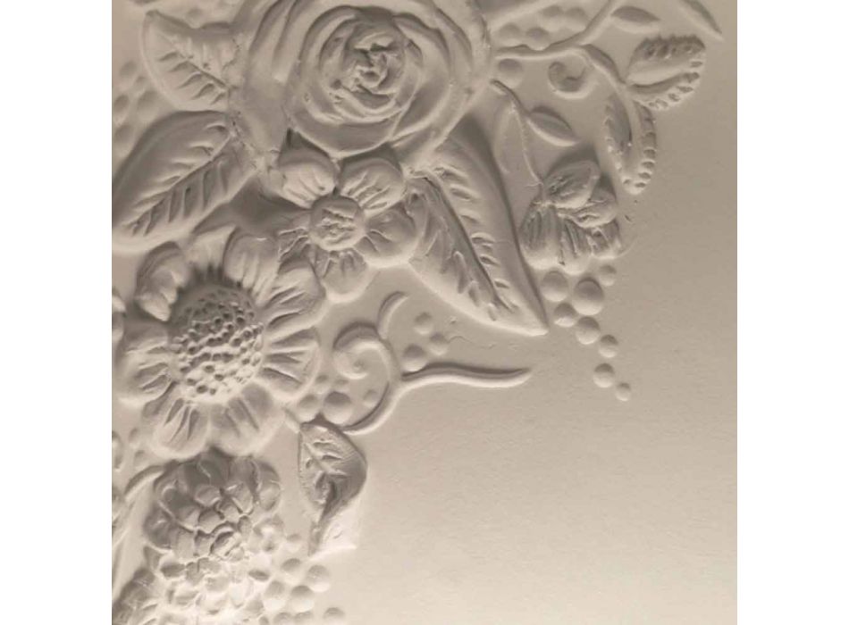 Wandapplikation in mattweißem Keramikdesign mit dekorativen Blumen - Fluxo