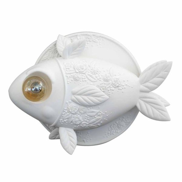 Wandleuchte in mattweißem keramikdesign mit dekoriertem fisch - fisch