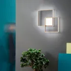 Modern - Formale Wandleuchte aus gold lackiertem Metall mit LED Viadurini