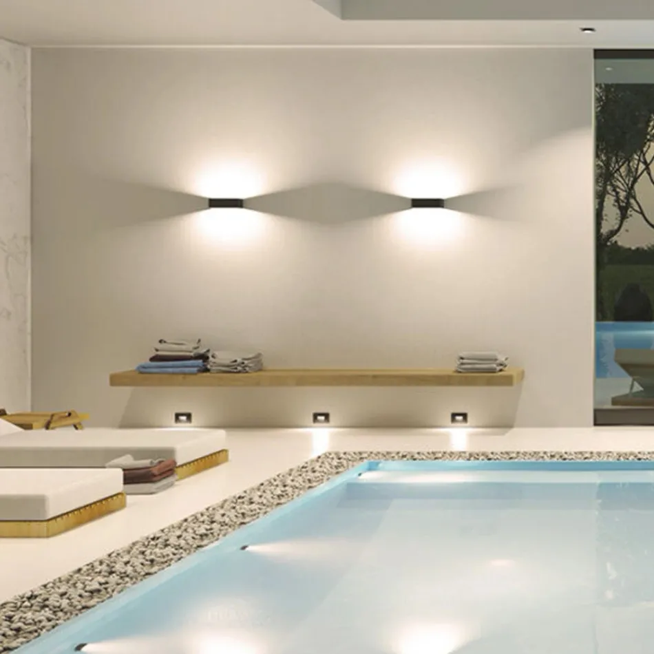 LED-Wandleuchte für den Innenbereich in Weiß, Schwarz oder Corten-Aluminium - Renella Viadurini