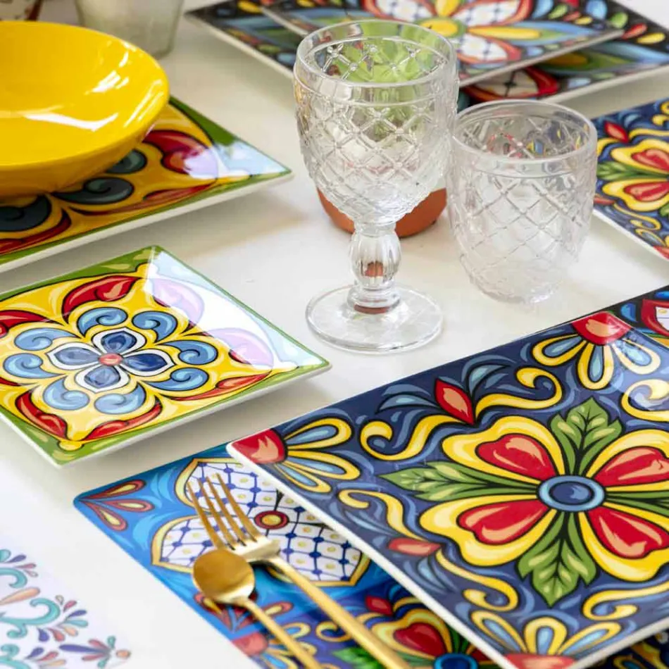 Wein- oder Wasserbecher aus farbigem oder transparentem Glas mit Dekorationen, 12 Stück - Rocca Viadurini