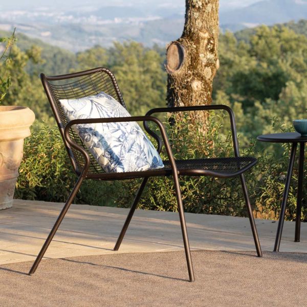 Gartenliege aus farbigem metall made in italy - vikas