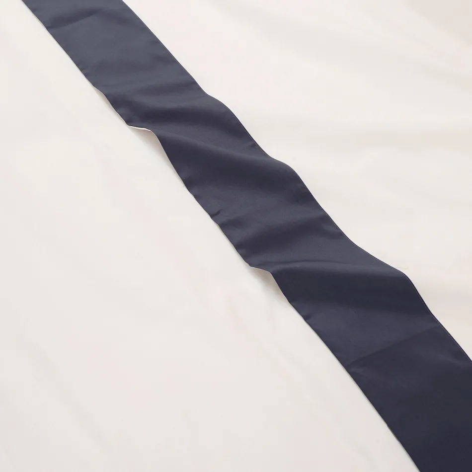 Komplettes Doppelbett aus 100 % Baumwolle und 10 % Baumwollsatin - Detail Viadurini