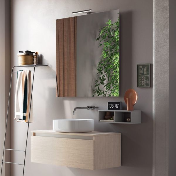 Komplettes badezimmer-set mit waschbecken, spiegel und unterschrank, hergestellt in italien – traum