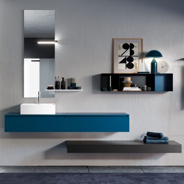 Komplettes badezimmer-set mit spiegel und keramikwaschbecken, hergestellt in italien – palom