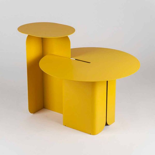 Zusammensetzung von 2 modernen couchtischen aus stahl made in italy - pappel