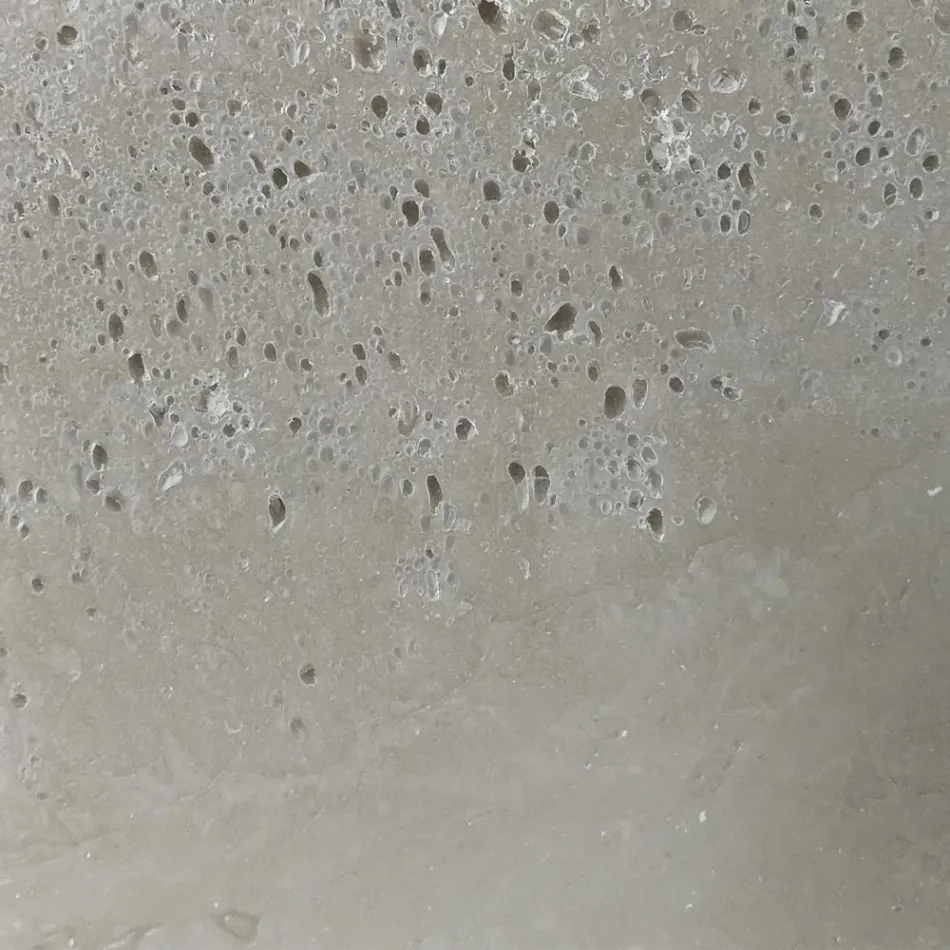 Zusammensetzung aus 3 modernen runden Wachskerzen, hergestellt in Italien – Candie Viadurini