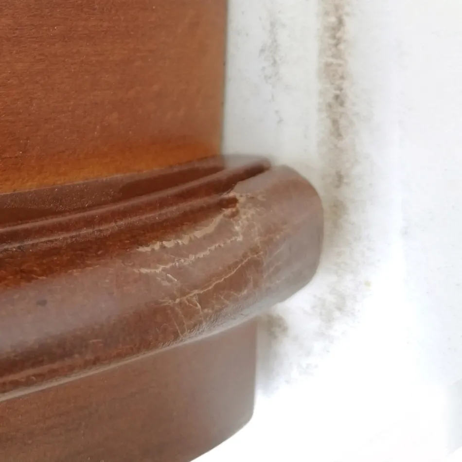 Hängekonsole aus Bassano-Holz, hergestellt in Italien – Tinia Viadurini