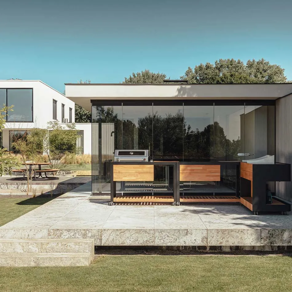 Outdoor-Küche 140x65x93 cm aus massivem Teakholz und Aluminium - Convivial Viadurini