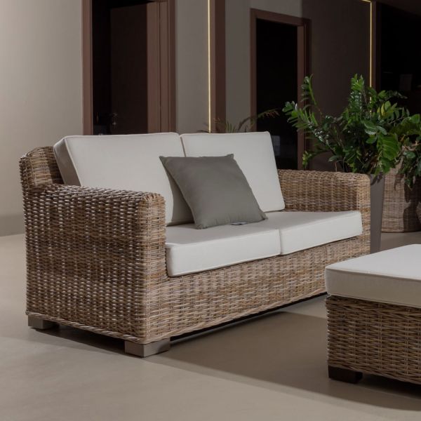 2- oder 3-sitzer outdoor-sofa in grau kubù mit kissen – cerys