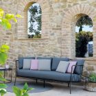 3-Sitzer-Gartensofa mit Kissen aus Stahl, hergestellt in Italien – Brienne Viadurini