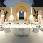 Dekorativer LED-Außenstrahler aus weißem Aluminium oder Corten - Bettina Viadurini