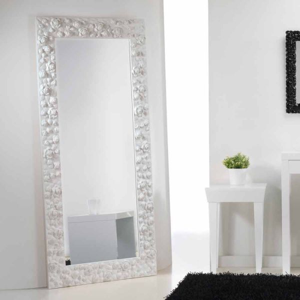 Großer stand und wandspiegel mit spiegelrahmen flower