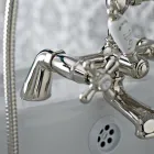 Klassische Badewannenrandgruppe mit Handbrause aus Messing Made in Italy - Ercolina Viadurini