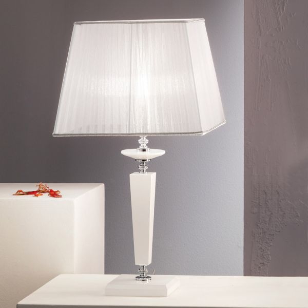 Klassische tischlampe aus italienischem handgefertigtem glas - malaysia