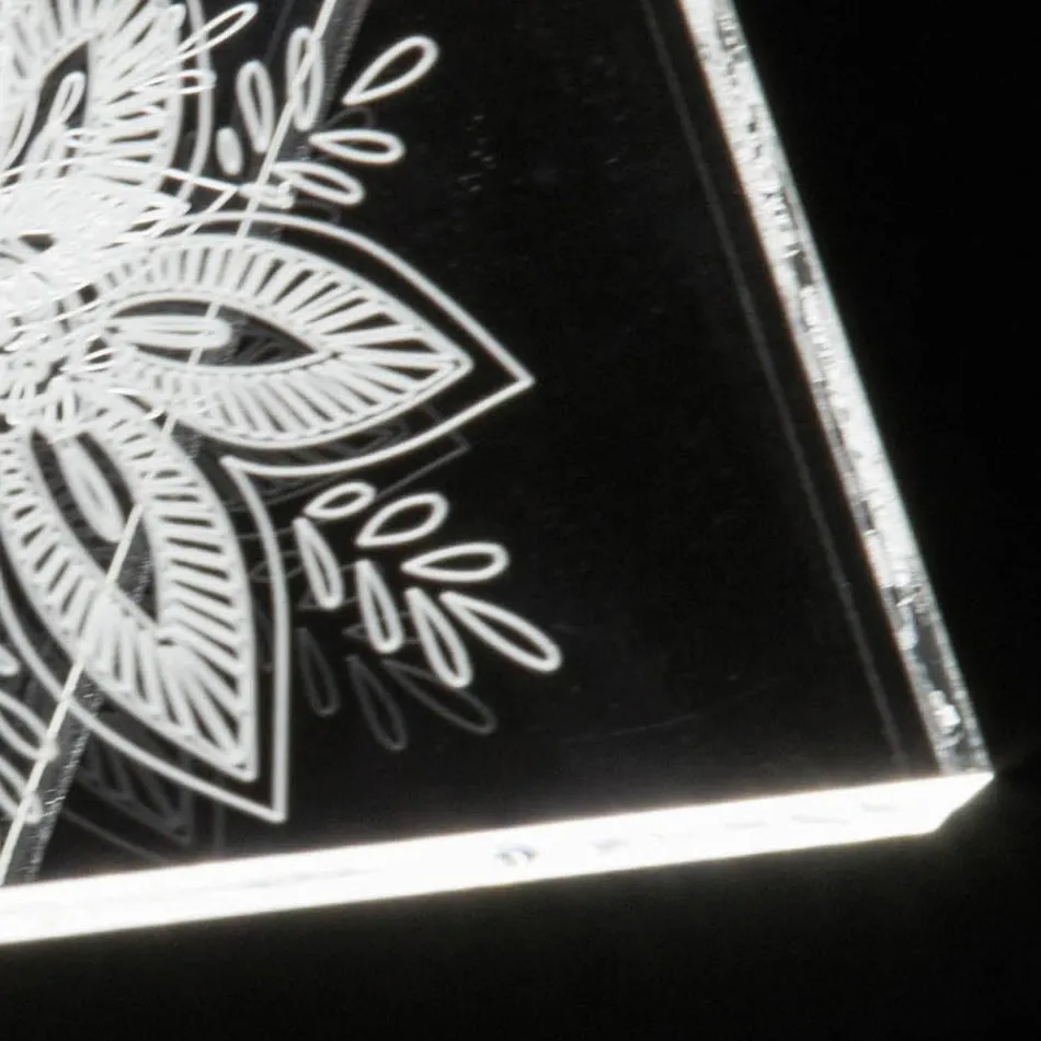 LED-Stehlampe, Acrylkristall-Laserdekoration – Possett Viadurini