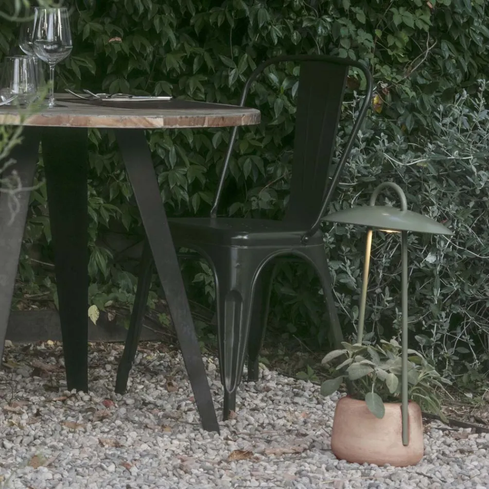 Außenlampe mit Pflanzgefäß aus Ton, Aluminium und Messing - Cappello Viadurini