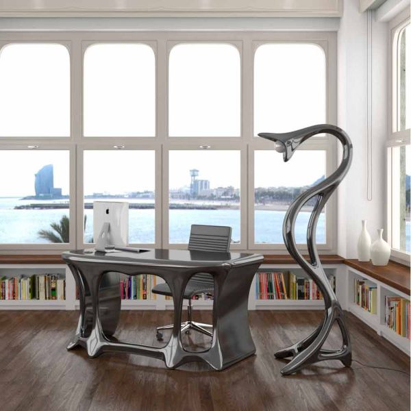Stehlampe in modernem design drago made in italy