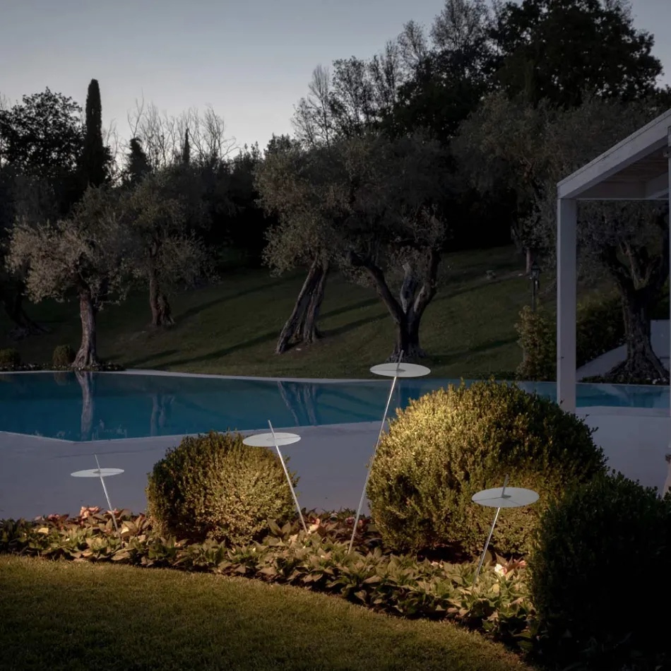 Garten-Stehlampe Aluminium Weiß Design mit Seerosenblatt - Cipriam Viadurini