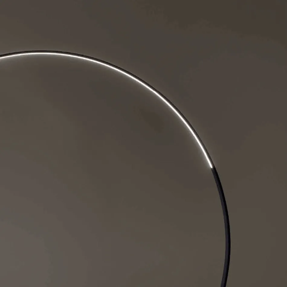 Stehlampe aus lackiertem Metall mit dimmbarem LED-Licht – Eukalyptus Viadurini