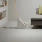 Stehlampe aus lackiertem Metall mit dimmbarem LED-Licht – Eukalyptus Viadurini