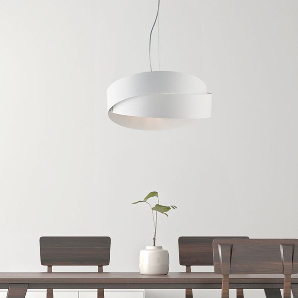 Nebula: eine lampe und metalllampe, perfekt für stilvolles dekorieren.