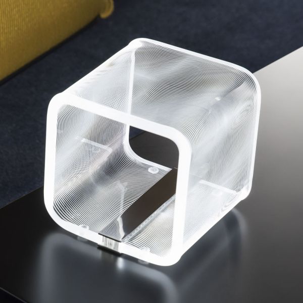 Led-lampe in transparentem acryl-kristall-laser-dekor - robiola