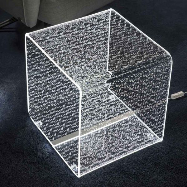 Rgb-led-lampe in transparentem acryl-kristall-laser-dekor - robiola