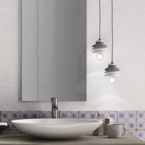 Pendelleuchte aus keramik und modernem aluminium in italien, asien