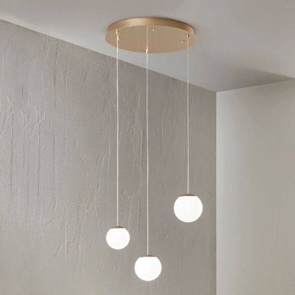 Goldfarbener kronleuchter aus lackiertem metall mit 3 leds und optionalem glas – buche