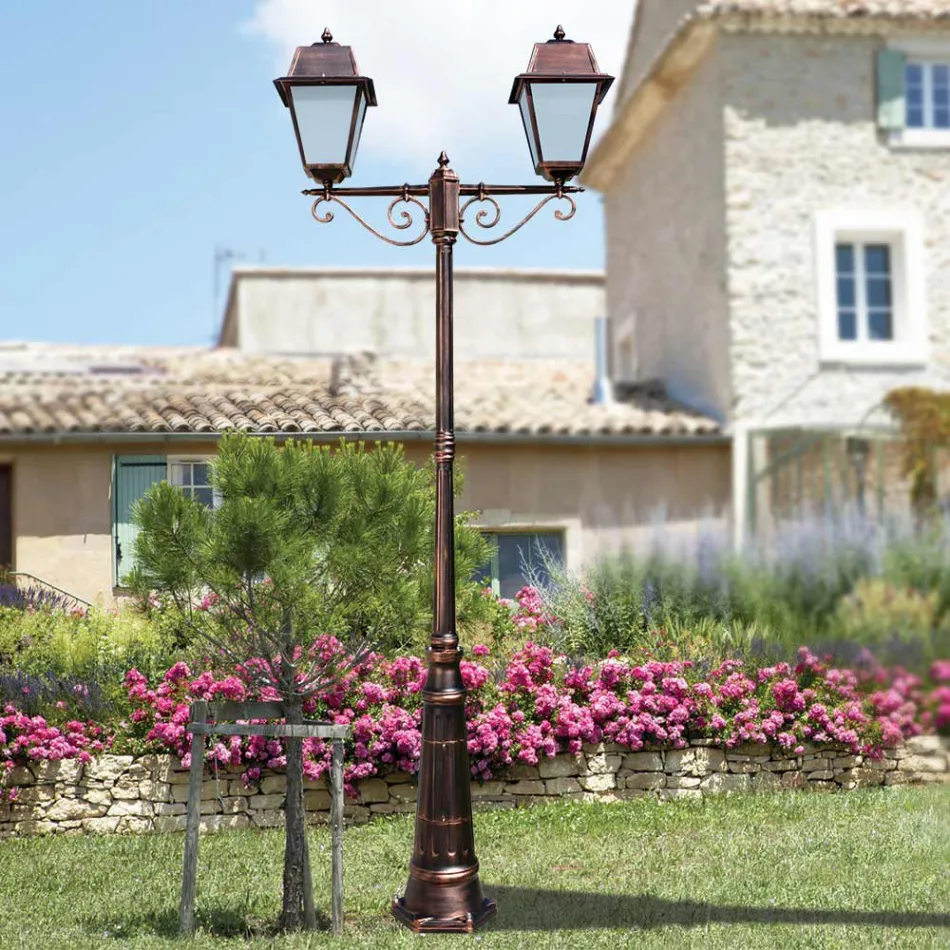 Laternenpfahl mit 2 Lichtern im Vintage-Stil aus Aluminium, hergestellt in Italien – Doroty Viadurini