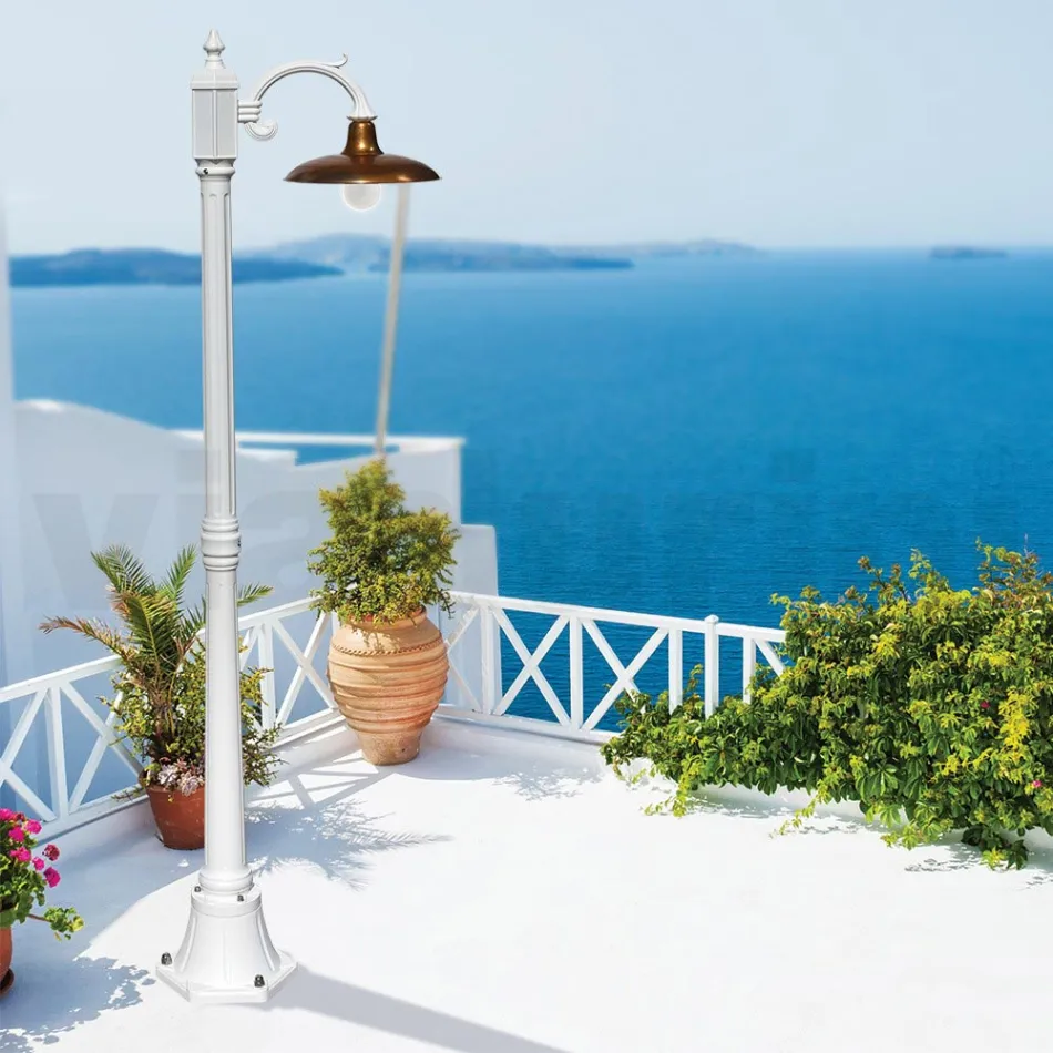 Vintage-Lampe aus Aluminium mit Diffusor aus Messing, hergestellt in Italien – Adela Viadurini