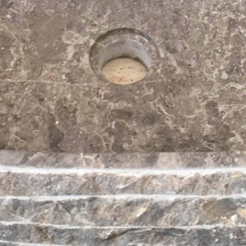 Efeu-graues Aufsatzwaschbecken aus Stein, Einzelstück