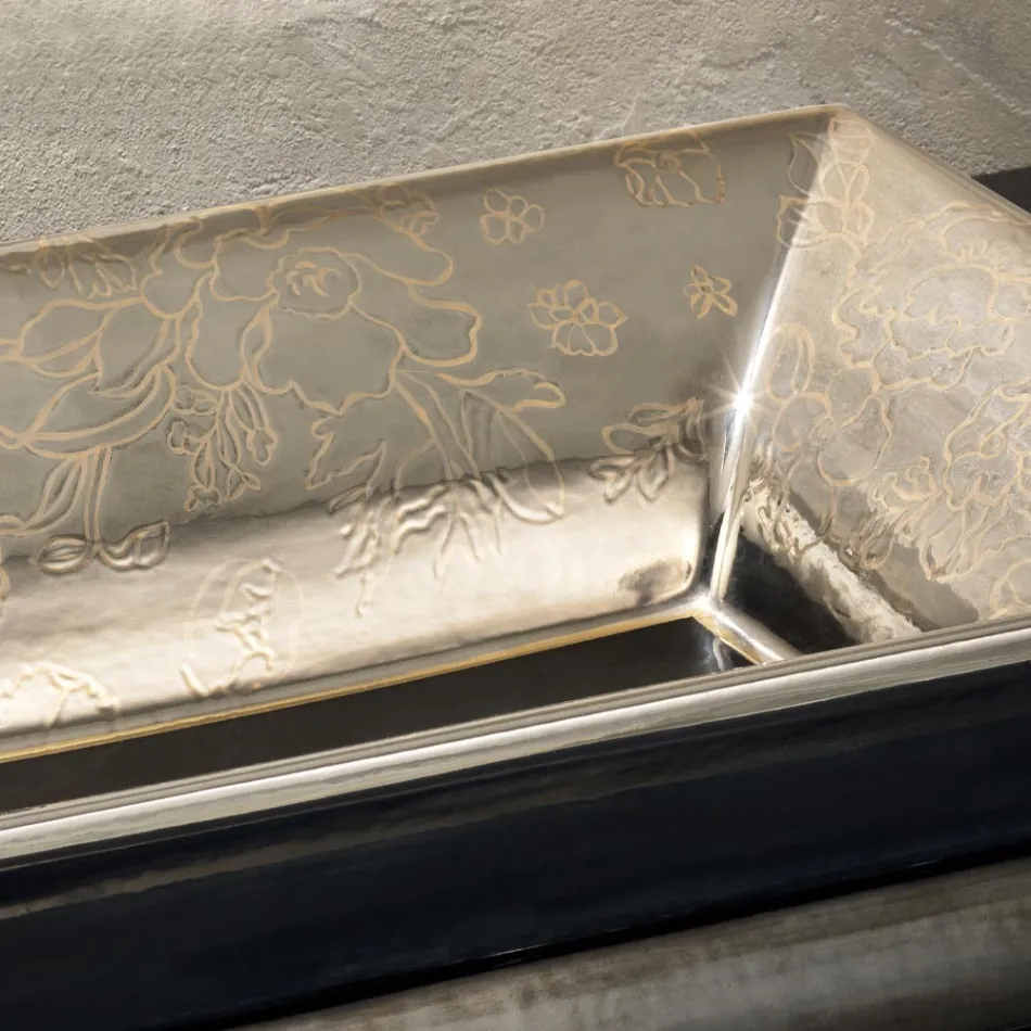 Handgegossenes Waschbecken aus Schamotteton mit farbenfrohen Verzierungen, hergestellt in Italien – Aulente Viadurini