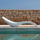 Modernes Design Chaiselongue aus farbigem Polyethylen - Cloe von Myyour Viadurini