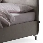 Doppelbett 160x190 mit umlaufendem Rüschenkopfteil und Knöpfen - Rest Viadurini
