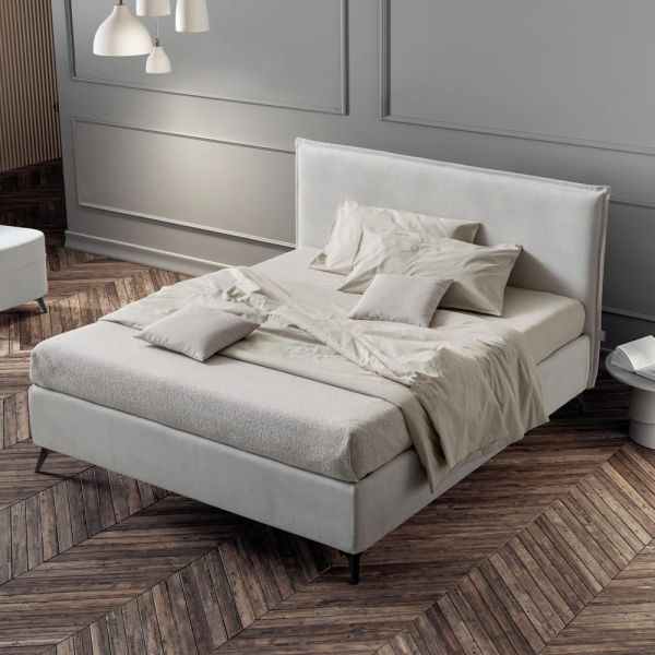 Doppelbett 160x190 aus stoff mit metallfüßen made in italy - dreams