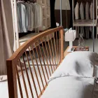 Design Doppelbett 160x200cm mit massiver Basis aus Alain-Nussbaum Viadurini