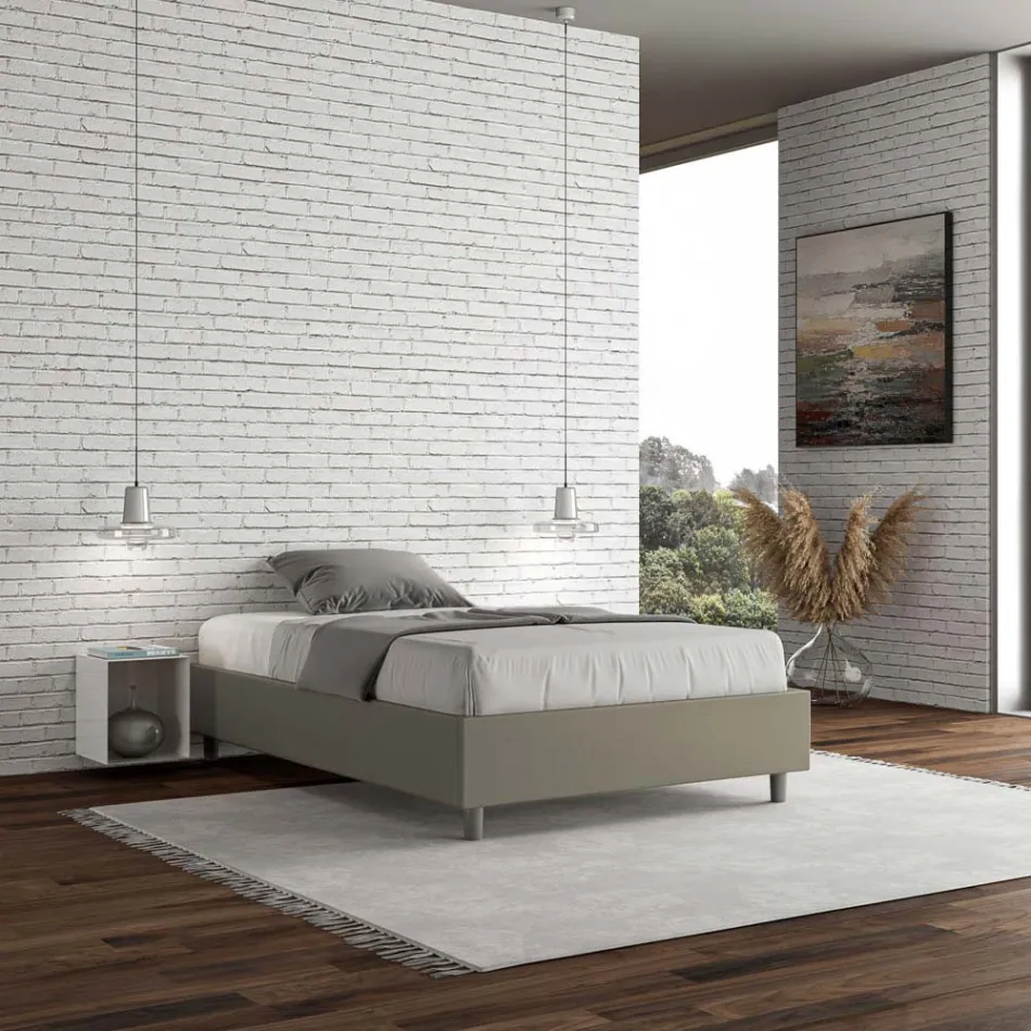 Queensize-Bett 140 x 200 cm, bezogen mit Kunstleder, hergestellt in Italien - Athlete Viadurini