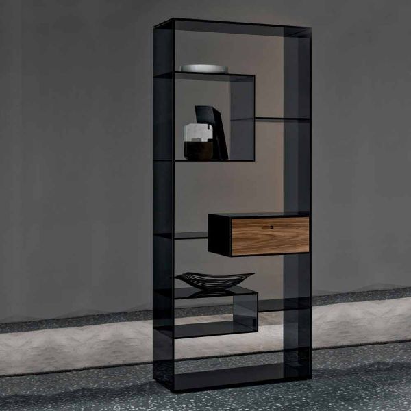 Bücherregal aus rauchglas mit schublade aus nussbaumholz canaletto italian design - linzy