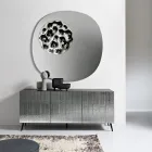 Dreitüriges Sideboard aus gestreiftem Glas und melaminbeschichtetem Holz, hergestellt in Italien - Ninfa Viadurini