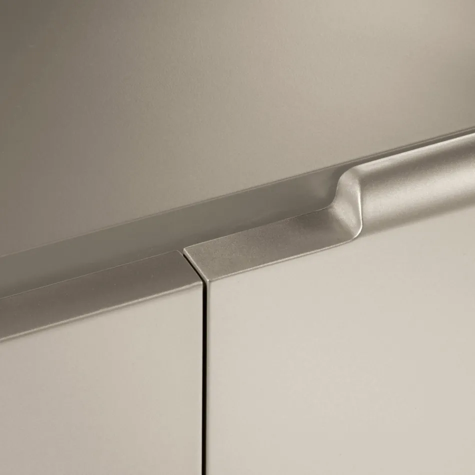 Wohnzimmer-Sideboard mit 3 Türen in Nickel-Finish, hergestellt in Italien – Foglio Viadurini