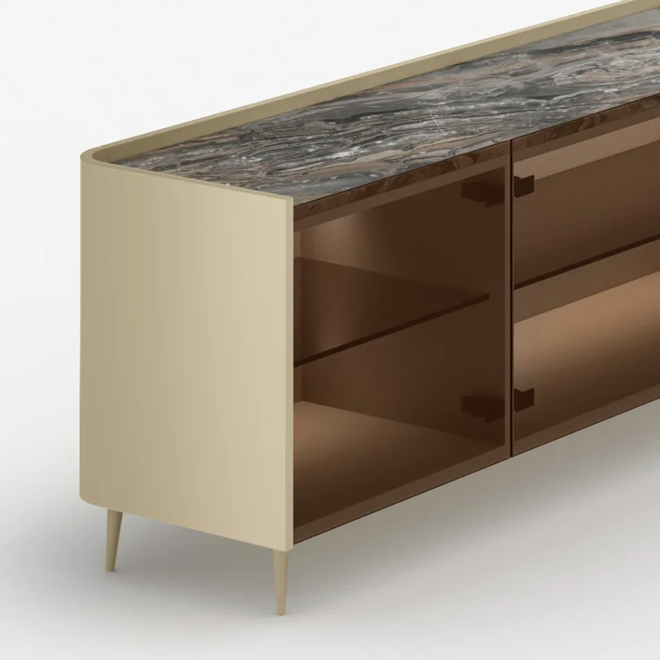 Gebogenes Sideboard aus lackiertem Holz mit bronzefarbenen Glastüren, hergestellt in Italien – Lyra Viadurini