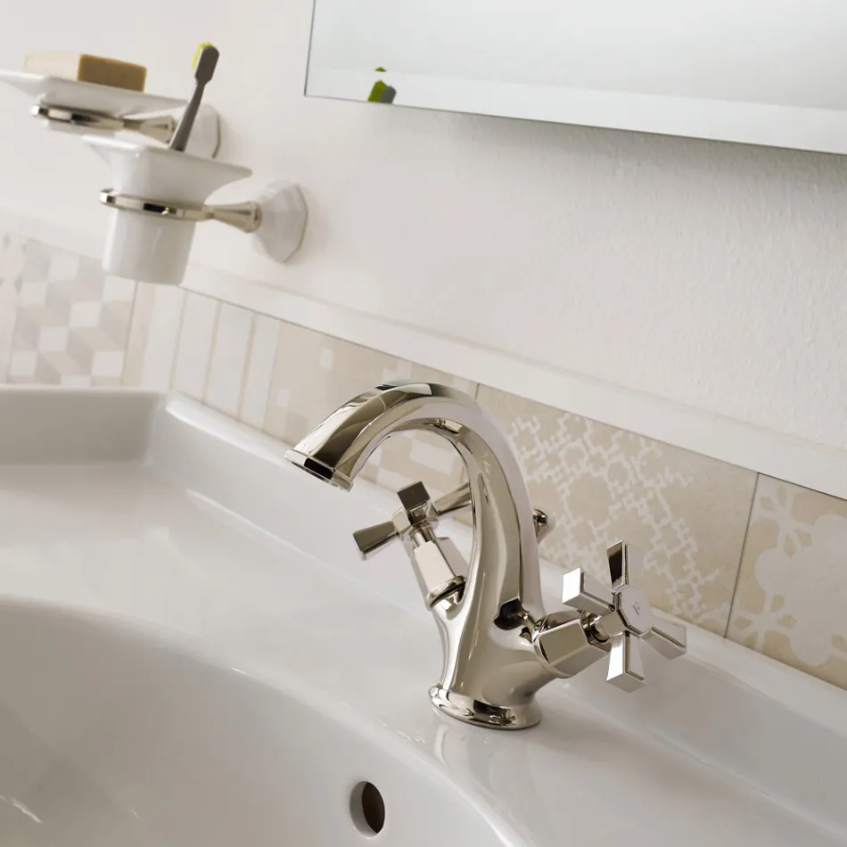 Einloch-Waschtischmischer im Vintage-Design aus Messing, hergestellt in Italien – Silvana Viadurini