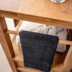 Freistehender Badezimmerschrank aus Teakholz mit zwei Schubladen – Frangipani Viadurini