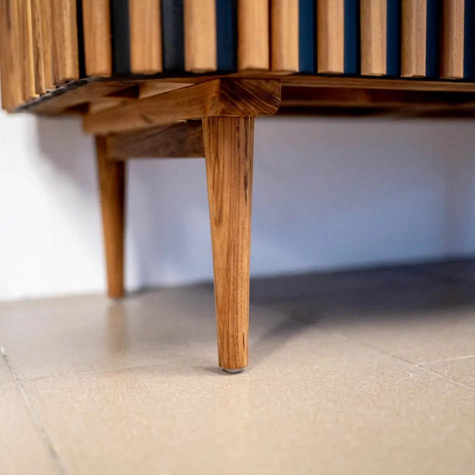 Handgefertigter Badezimmerschrank aus massivem Teakholz und Mahagoni – Heliconia Viadurini